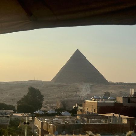 Pyramids And Sphinx Hotel Kafret el-Gabal Eksteriør billede
